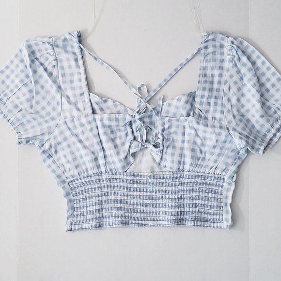 DEREK HEART Twist Front Top - Picture 5 of 9